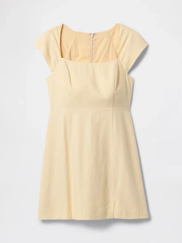 Mini vestido de mezcla de lino con mangas casquillo