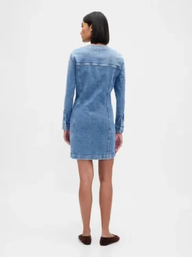 Mini vestido de mezclilla con bolsillos
