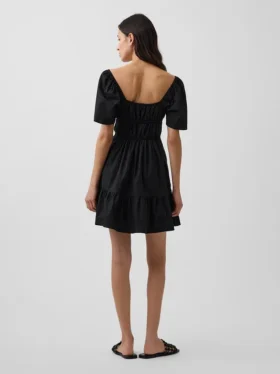 Mini vestido de popelín con mangas con volantes