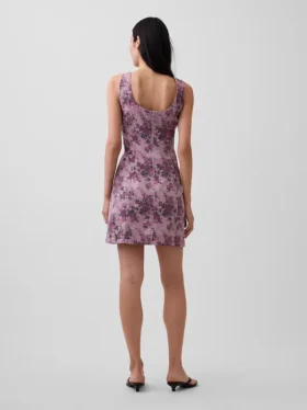 Mini vestido floral con cuello de barco y espalda abierta