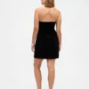 Mini vestido sin tirantes de pana