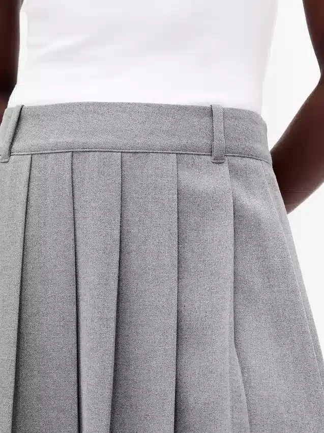 Minifalda-pantalón plisada