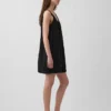 Minivestido con botones en el frente