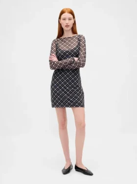 Minivestido de malla con cuello de barco
