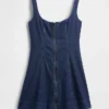 Minivestido de mezclilla con cremallera frontal