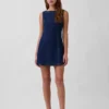 Minivestido de mezclilla con cuello de barco