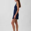 Minivestido de mezclilla con cuello de barco