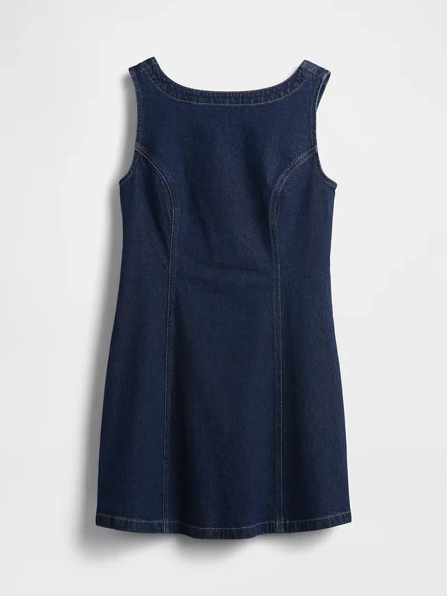 Minivestido de mezclilla con cuello de barco