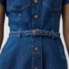 Minivestido tipo camisa de mezclilla con cinturón