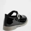 Mocasines con correa en T para niños pequeños