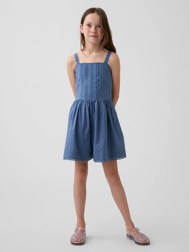 Mono para niños con ribete de encaje
