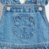 Overol de mezclilla con bolsillo de osito para bebés y niños