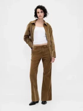 Pantalones acampanados de pana de talle medio