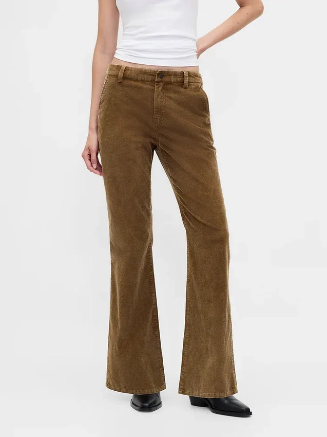 Pantalones acampanados de pana de talle medio