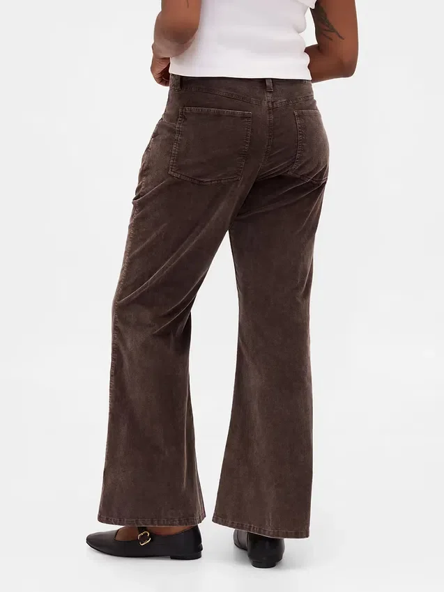 Pantalones acampanados de pana de talle medio