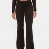 Pantalones acampanados elásticos CashSoft