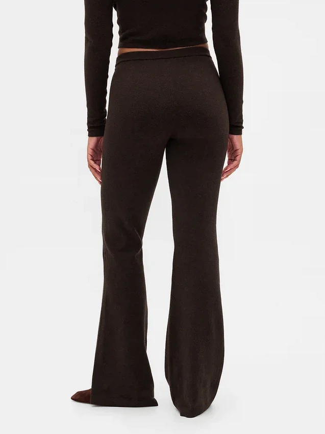 Pantalones acampanados elásticos CashSoft