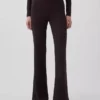 Pantalones acampanados modernos de canalé ancho
