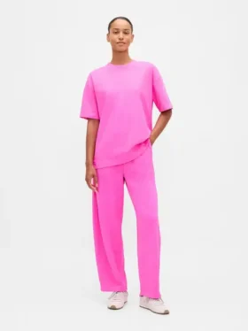 Pantalones anchos de tela gruesa
