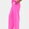 Pantalones anchos de tela gruesa