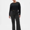 Pantalones caqui acampanados de talle bajo y corte holgado