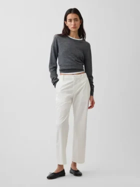 Pantalones caqui de talle medio