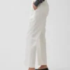 Pantalones caqui de talle medio