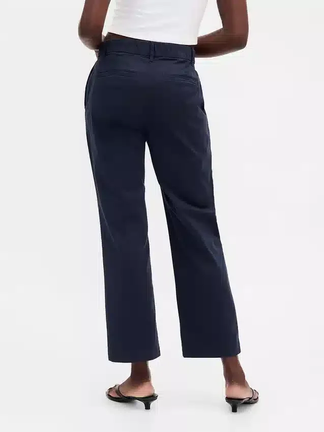 Pantalones caqui de talle medio