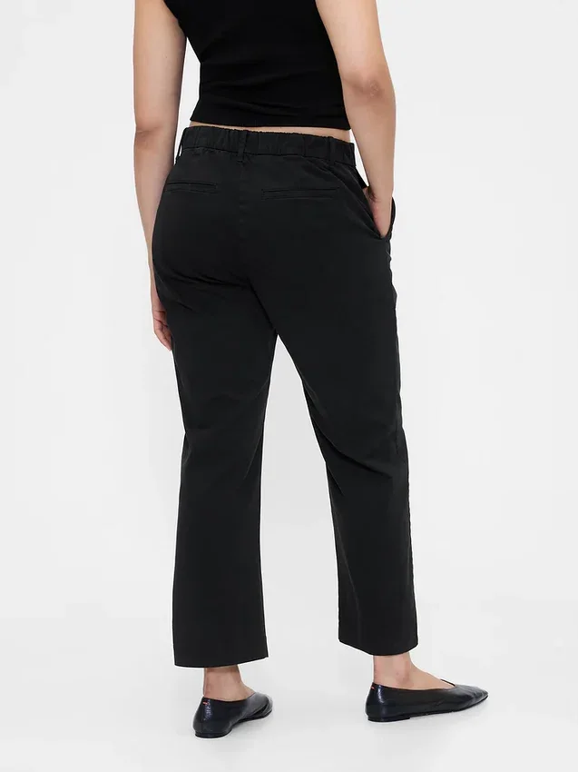 Pantalones caqui de talle medio