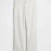 Pantalones caqui de talle medio