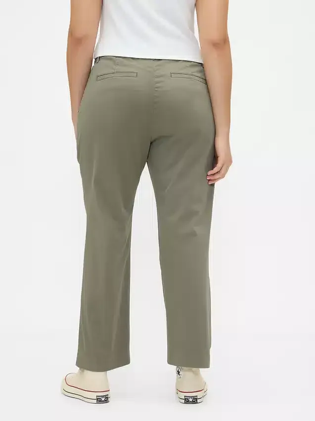 Pantalones caqui de talle medio