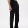 Pantalones caqui híbridos ajustados