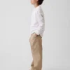 Pantalones caqui holgados de estilo moderno para niños