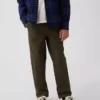 Pantalones caqui holgados de estilo moderno para niños