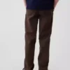 Pantalones caqui holgados de estilo moderno para niños
