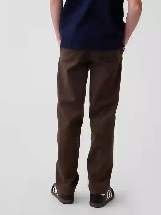 Pantalones caqui holgados de estilo moderno para niños