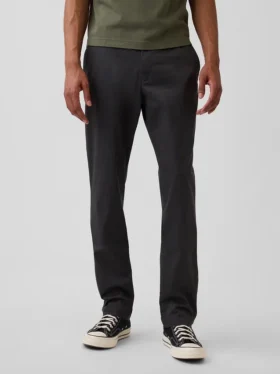 Pantalones caqui modernos de corte ajustado