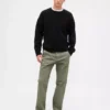 Pantalones caqui rectos de corte relajado en sarga pesada