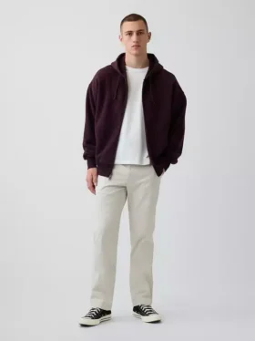 Pantalones caqui rectos modernos