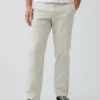 Pantalones caqui rectos modernos