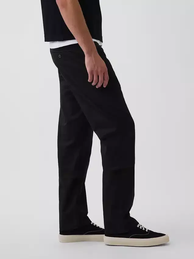 Pantalones caqui rectos modernos