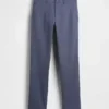 Pantalones caqui rectos modernos