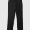 Pantalones caqui rectos modernos