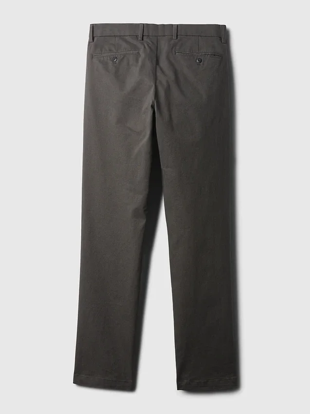 Pantalones caqui rectos modernos