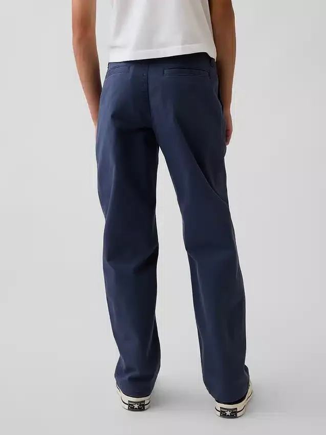 Pantalones caqui rectos y holgados de estilo uniforme moderno para niños