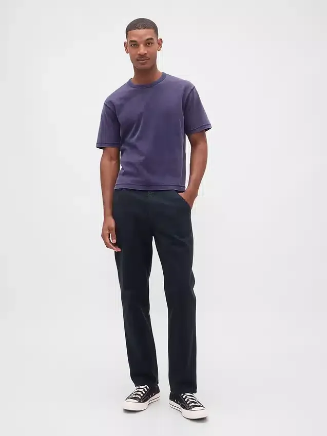 Pantalones caqui utilitarios de corte recto y estilo relajado