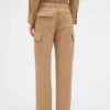 Pantalones cargo de talle alto de GAP × Victoria Beckham