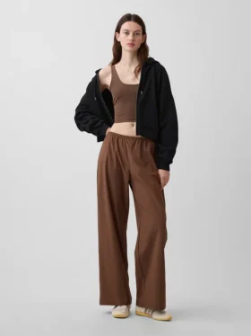 Pantalones cómodos de talle bajo GapFit Tech