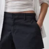 Pantalones cortos caqui de talle medio