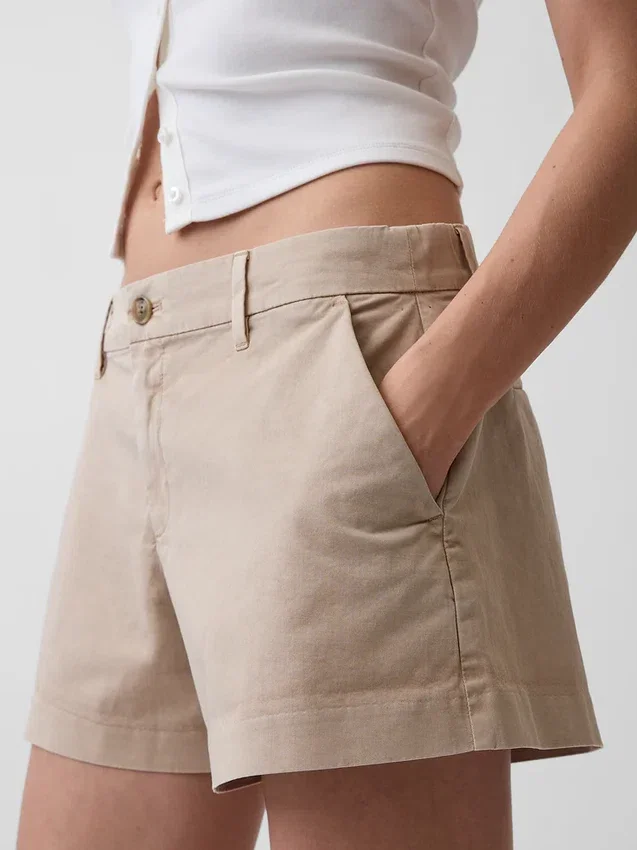 Pantalones cortos caqui de talle medio